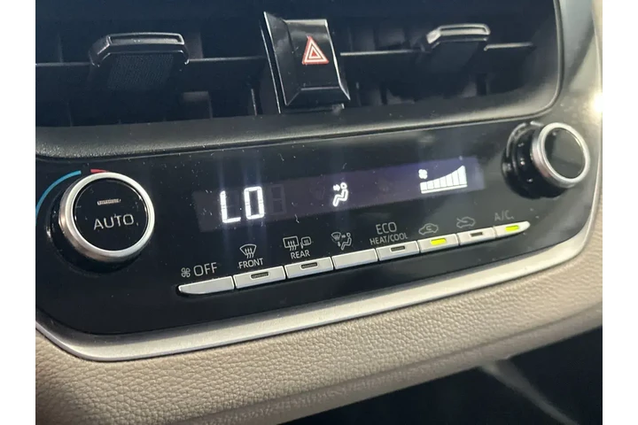 $16884 : Toyota Corolla 2021 LE 4dr S image 9