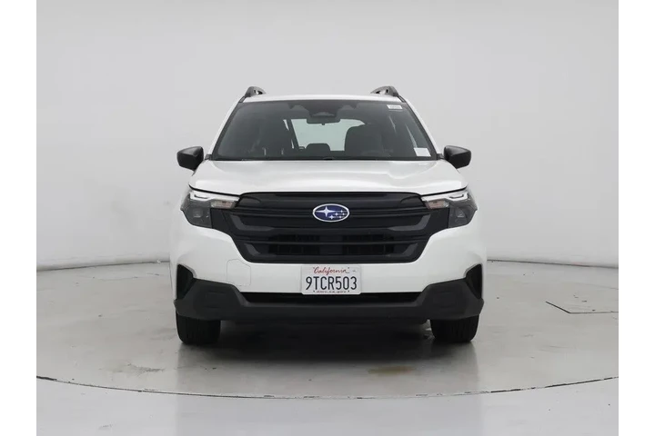$29998 : Subaru Forester 2025 AWD Bas image 5