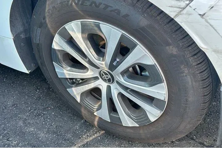 $16222 : Toyota Corolla Hybrid 2021 L image 7