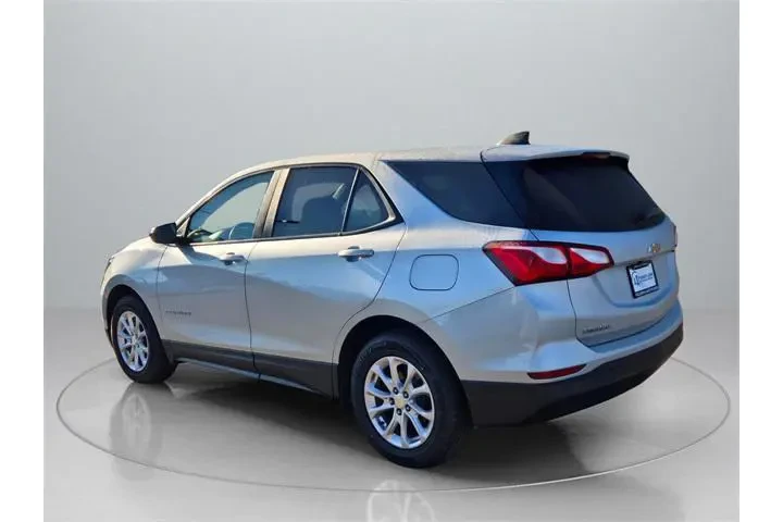 $15792 : Chevrolet Equinox 2021 LS 4d image 5