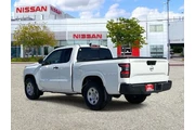 $32565 : Nissan Frontier 2026 4x2 S 4 thumbnail