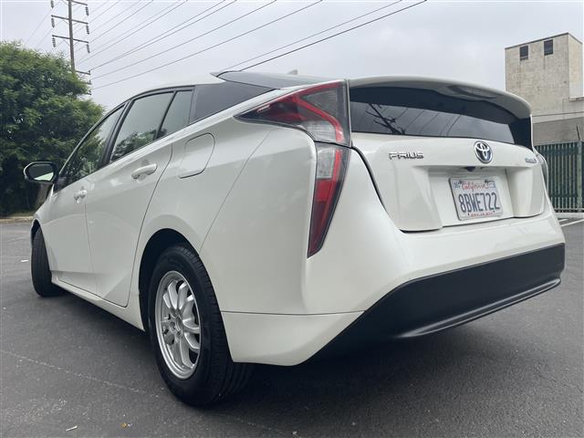 $12785 : 2017 Toyota Prius $12,785 image 5