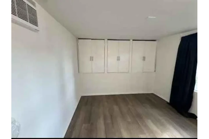 $1300 : Rento apartamento 1 habitación image 1