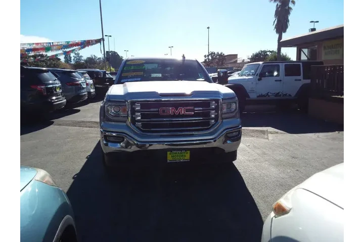 $23999 : 2017 GMC Sierra 1500 SLT image 3