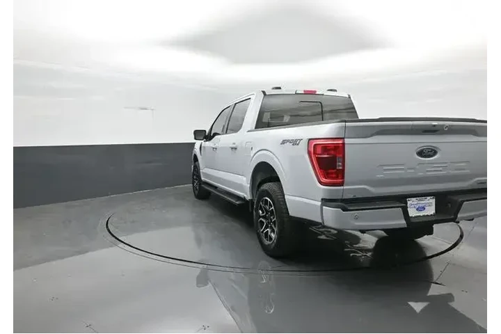 $39749 : Ford F-150 2022 4x4 XL 4dr S image 5