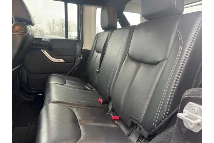 $18992 : Jeep Wrangler Unlimited 2017 image 10