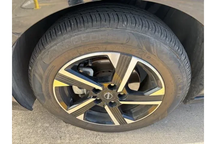 $18000 : Nissan Sentra 2024 SV 4dr Se image 7