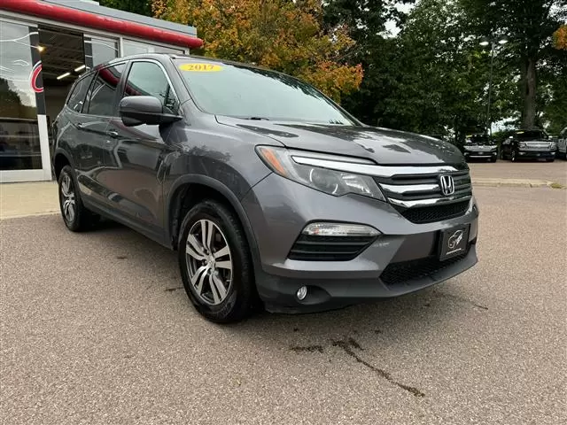 $17998 : 2017 Pilot EX AWD image 2