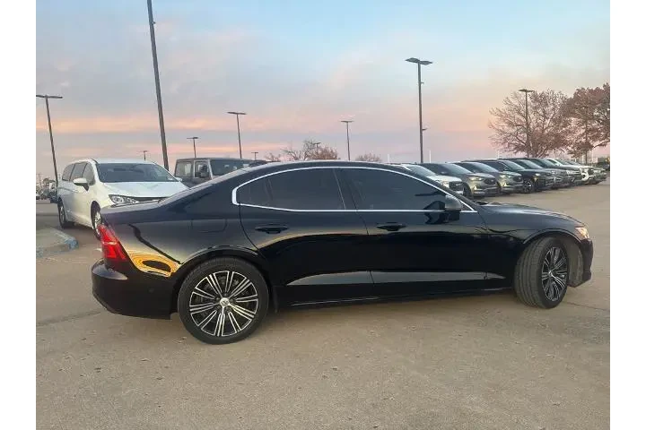 $15895 : Volvo S60 2019 AWD T6 Inscri image 2