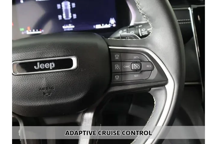 $30423 : Jeep Grand Cherokee 2024 4x4 image 3