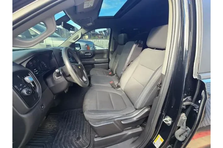 $29800 : Chevrolet Silverado 1500 202 image 9