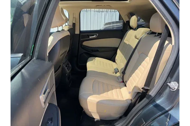 $27500 : Ford Edge 2023 AWD ST-Line 4 image 7