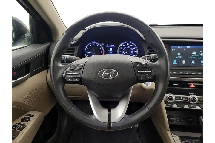 $15998 : Hyundai ELANTRA 2020 Value E image 10