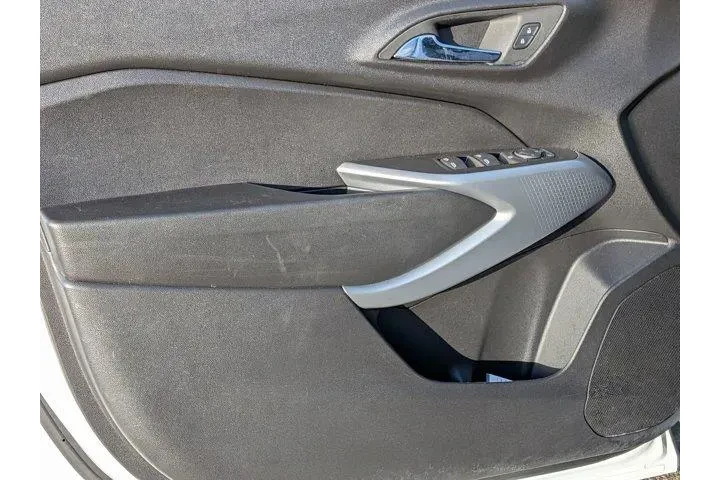 $19994 : Chevrolet Trax 2025 LS 4dr C image 10