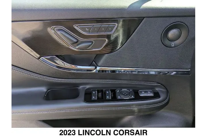$37895 : Lincoln Corsair 2023 AWD Res image 10