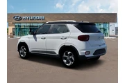 $24990 : Hyundai VENUE 2026 SEL 4dr C thumbnail