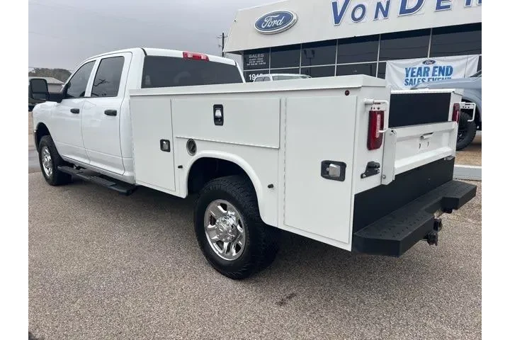 $39995 : Ram 3500 2023 4x4 Tradesman image 8