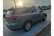 $17473 : Kia Sorento 2020 S V6 4dr SU thumbnail