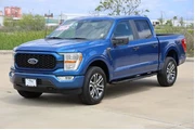 $31133 : Ford F-150 2022 4x4 XL 4dr S thumbnail