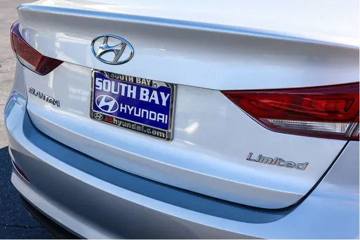 $13998 : Hyundai ELANTRA 2017 Limited image 7