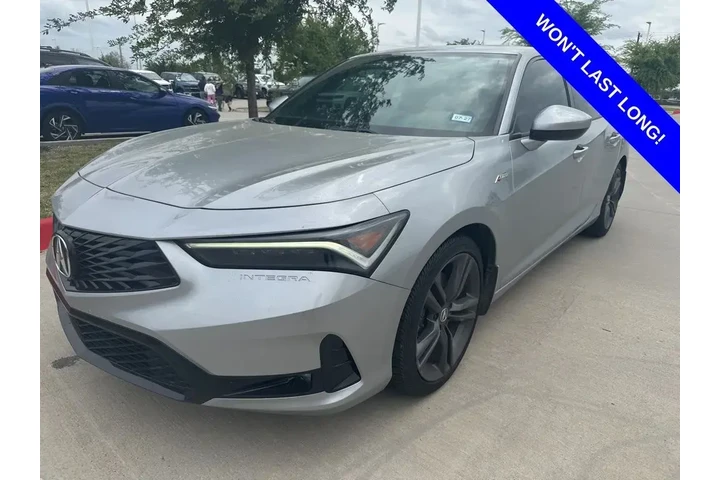 $30495 : Acura Integra 2025 4dr Liftb image 2