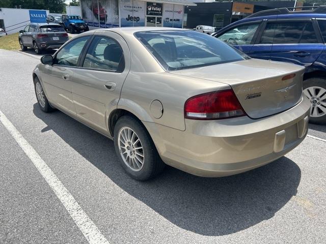 $8998 : PRE-OWNED 2004 CHRYSLER SEBRI image 5