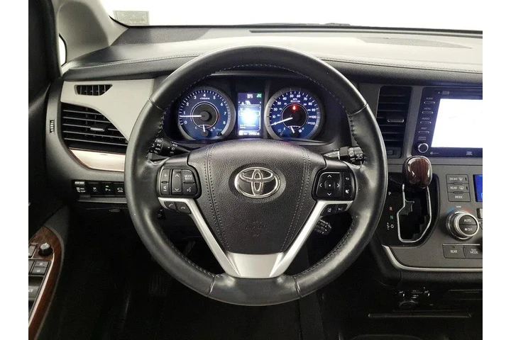 $37998 : Toyota Sienna 2020 AWD XLE P image 10