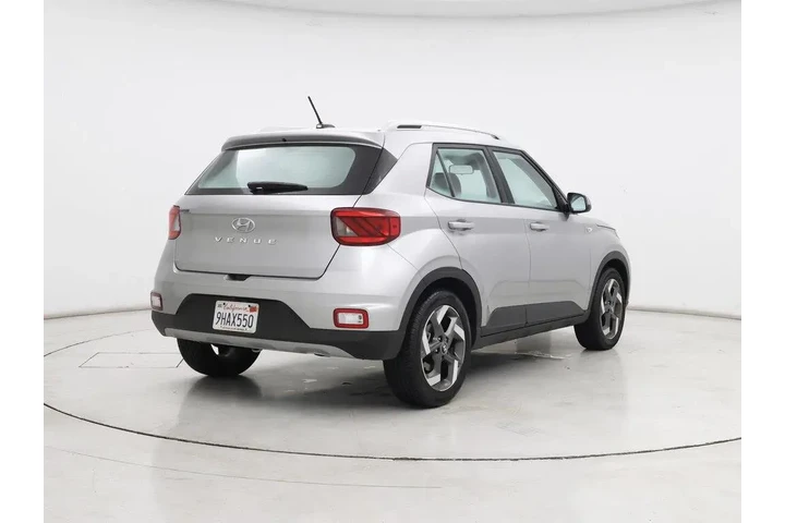 $19998 : Hyundai VENUE 2023 SEL 4dr C image 8