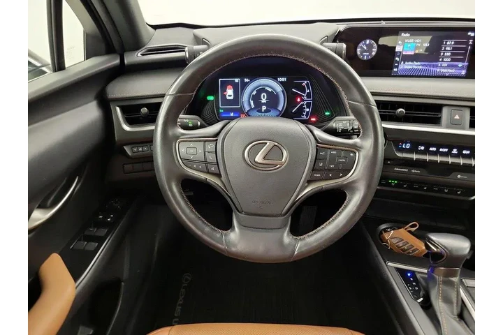 $28998 : Lexus UX 250h 2019 AWD 4dr C image 10