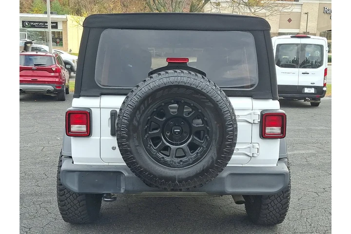 $20300 : Jeep Wrangler Unlimited 2018 image 5