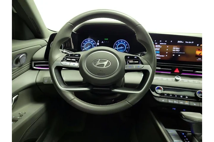 $23998 : Hyundai ELANTRA 2025 SEL Con image 10