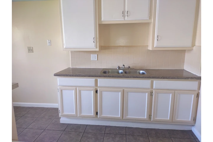 $1950 : Apto en Huntington Park image 3