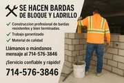 Se hace bardas de bloque