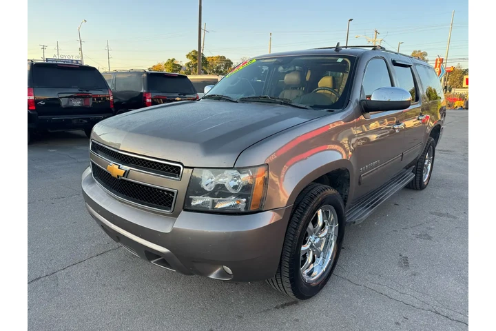 $7980 : 2012 Suburban 4WD 4dr 1500 LT image 6
