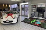 Cardinale Nissan en Monterey