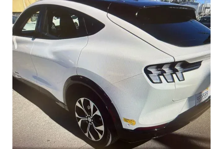 $26988 : Ford Mustang Mach-E 2022 Pre image 6