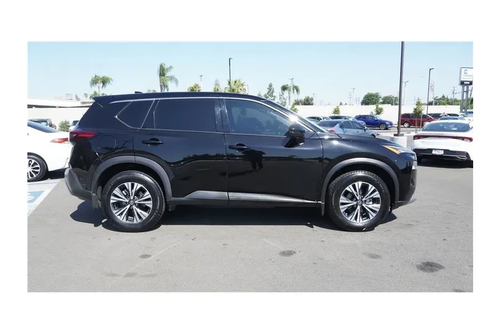 $20984 : 2021 Rogue SV image 5