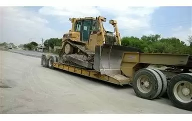 LOW BOY FLETES image 3