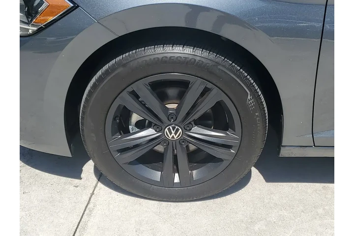 $17988 : Volkswagen Jetta 2023 SE 4dr image 5