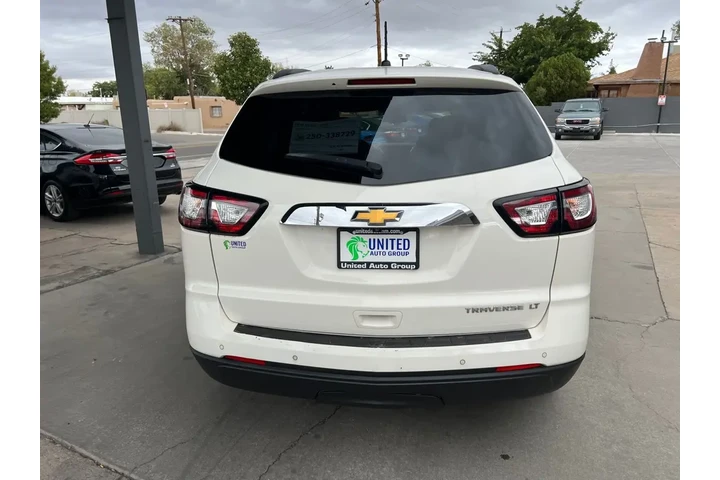 2014 Traverse 2LT FWD image 6