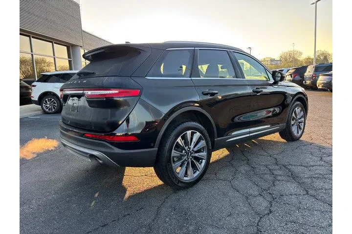 $28985 : Lincoln Corsair 2022 AWD Res image 7