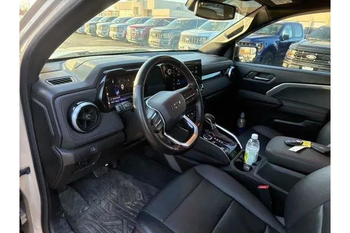 $36000 : Chevrolet Colorado 2023 4x4 image 9