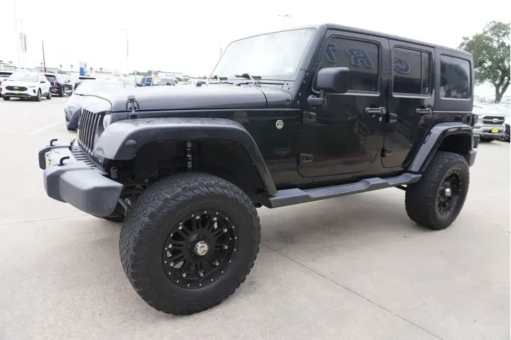 $24225 : Jeep Wrangler JK Unlimited 2 image 3