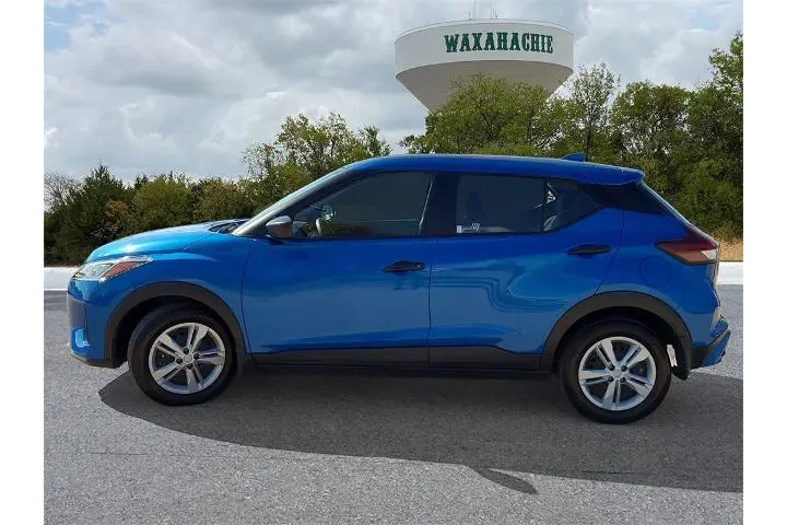$18138 : Nissan Kicks 2024 S 4dr Cros image 3