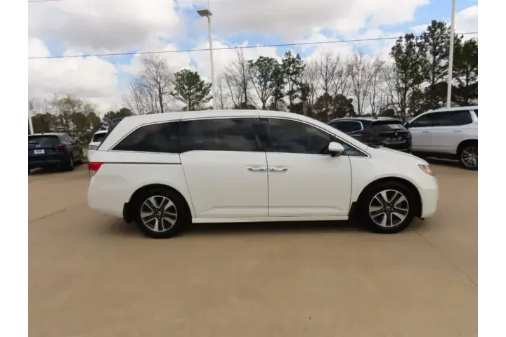 $10911 : Honda Odyssey 2016 Touring 4 image 8