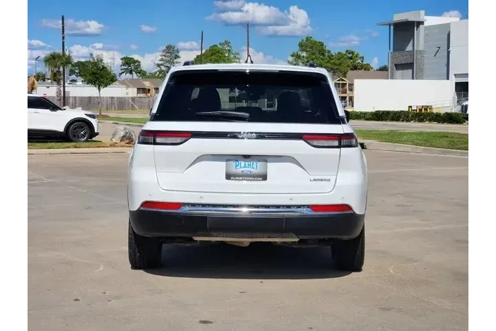 $22563 : Jeep Grand Cherokee 2023 4x2 image 6