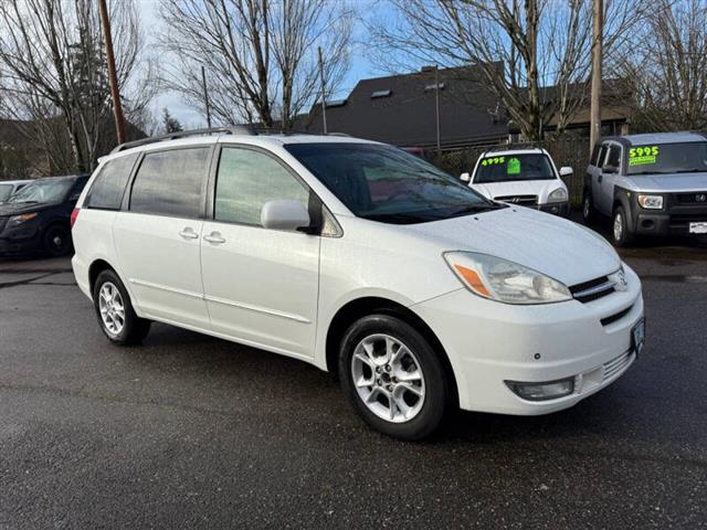 $9998 : 2005 Sienna XLE 7 Passenger image 1