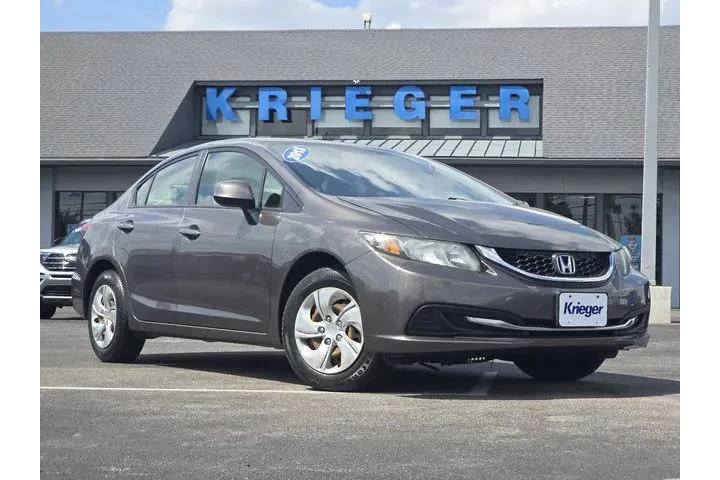 $10805 : Honda Civic 2013 LX 4dr Seda image 2
