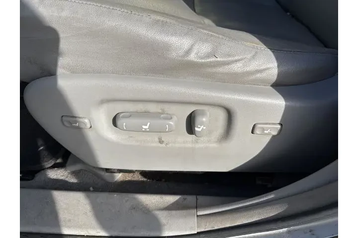 $9000 : Toyota Highlander 2009 Limit image 6