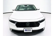 $24000 : Honda Accord 2023 EX 4dr Sed thumbnail